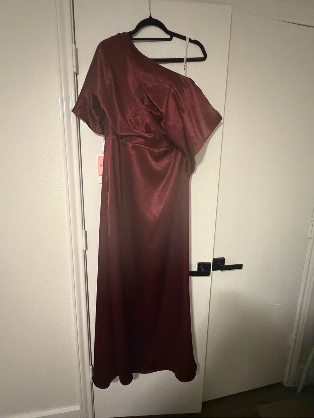 JJ’s House Burgundy One-Shoulder Satin Maxi Dress – New With Tags